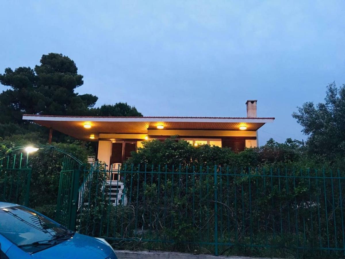 Angela Seaside Summer House Dhílesi Exterior photo